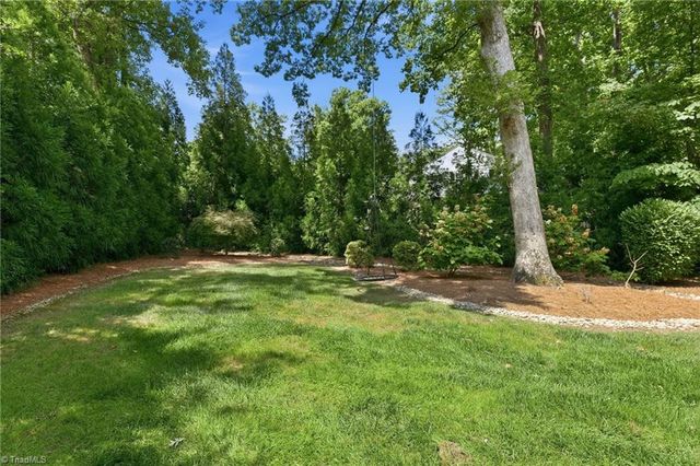 3 Bryan Court, Greensboro, NC 27408