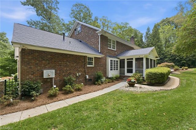 3 Bryan Court, Greensboro, NC 27408