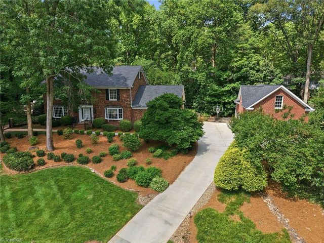 3 Bryan Court, Greensboro, NC 27408