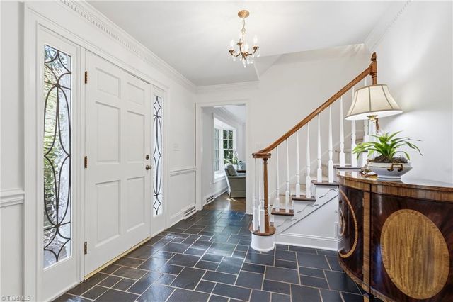 3 Bryan Court, Greensboro, NC 27408