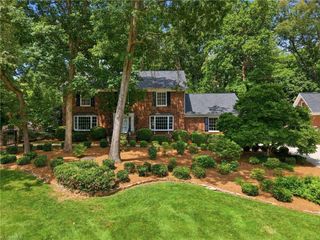 3 Bryan Court, Greensboro, NC 27408