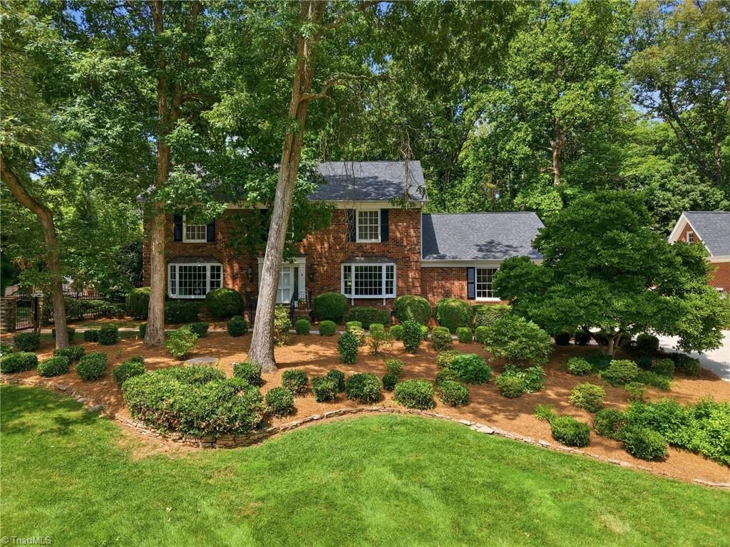3 Bryan Court, Greensboro, NC 27408