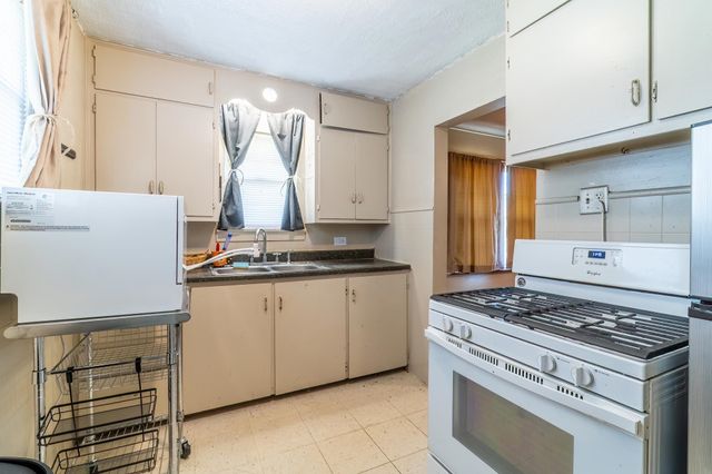 3480 Sandpoint Road, Fort Wayne, IN 46809