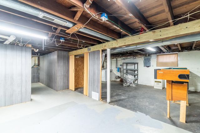 3480 Sandpoint Road, Fort Wayne, IN 46809