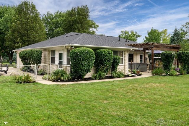 9722 Stagecoach Drive, Dayton, OH 45458
