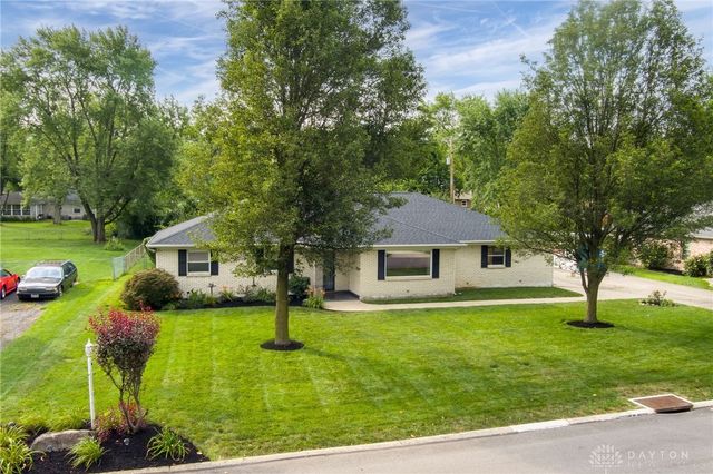 9722 Stagecoach Drive, Dayton, OH 45458
