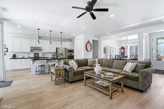 1580 Black Oak, Santa Maria, CA 93455