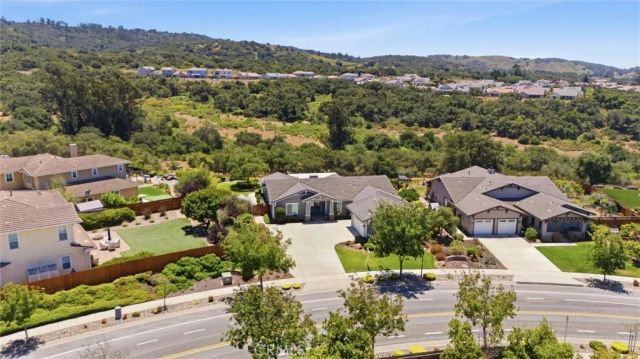 1580 Black Oak, Santa Maria, CA 93455