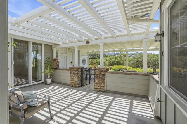 1580 Black Oak, Santa Maria, CA 93455
