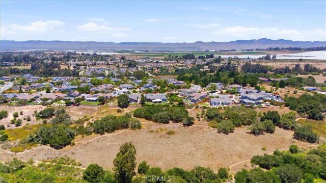 1580 Black Oak, Santa Maria, CA 93455