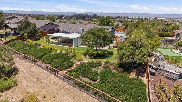 1580 Black Oak, Santa Maria, CA 93455