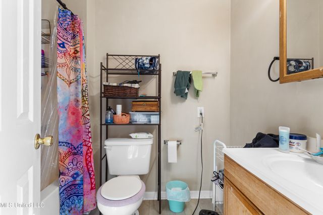 11536 Bayou Place, Ocean Springs, MS 39564