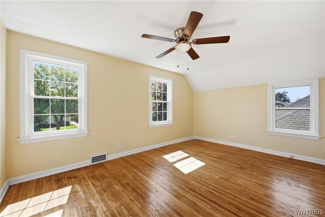 24 Irving, Tonawanda, NY 14223