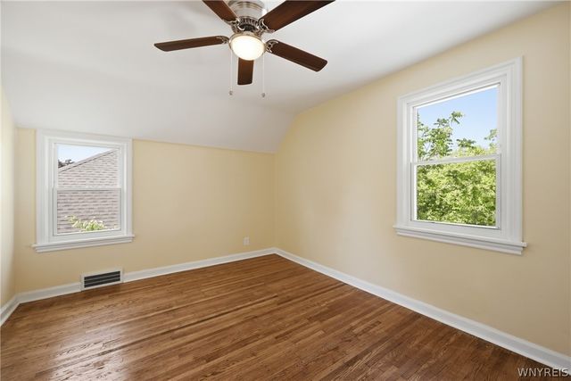 24 Irving, Tonawanda, NY 14223