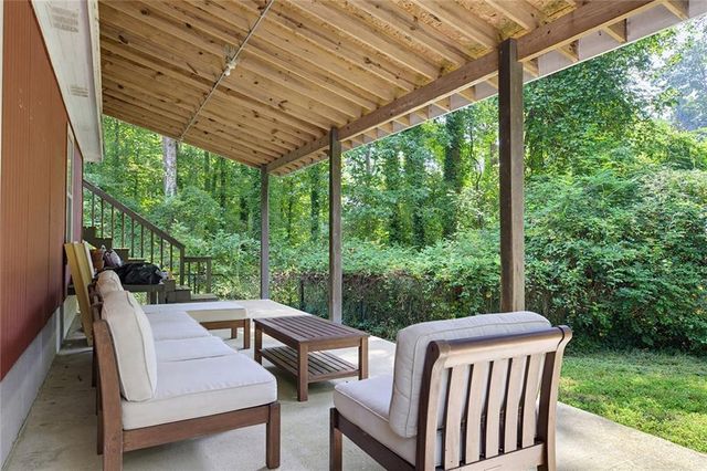 949 Tranquil Drive, Austell, GA 30106