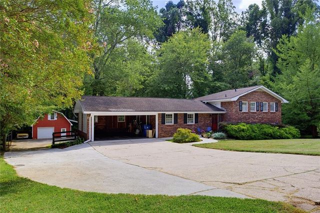 949 Tranquil Drive, Austell, GA 30106