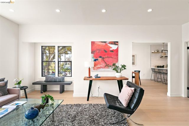 1668 Arch St, Berkeley, CA 94709