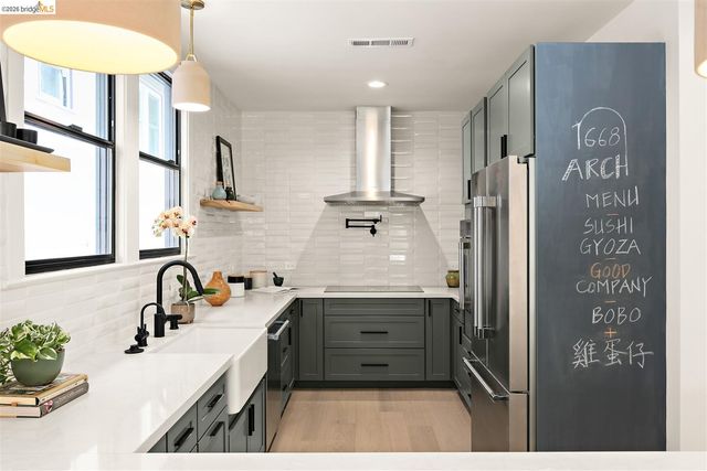 1668 Arch St, Berkeley, CA 94709