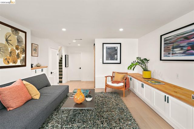 1668 Arch St, Berkeley, CA 94709