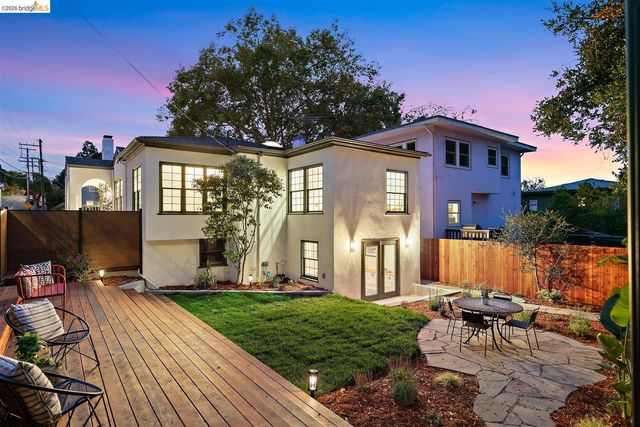 1668 Arch St, Berkeley, CA 94709