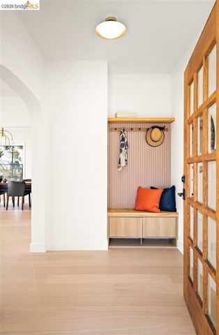 1668 Arch St, Berkeley, CA 94709
