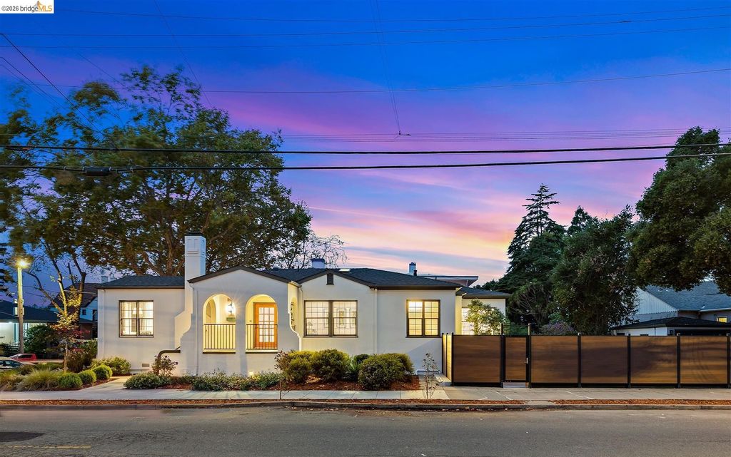 1668 Arch St, Berkeley, CA 94709