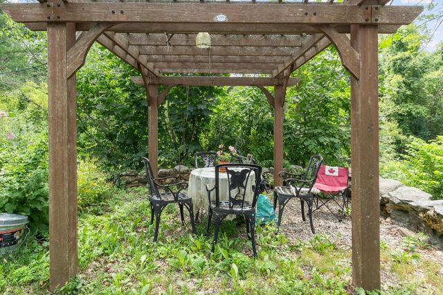 115 Ball Hill Rd, Princeton, MA 01541