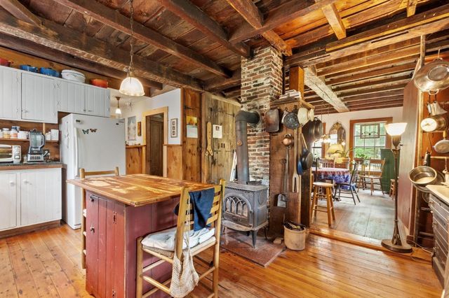 115 Ball Hill Rd, Princeton, MA 01541