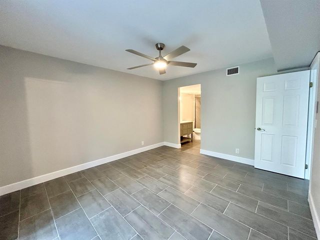 7681 Tahiti Lane 102, Lake Worth, FL 33467