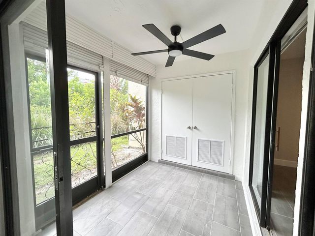 7681 Tahiti Lane 102, Lake Worth, FL 33467