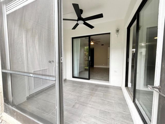 7681 Tahiti Lane 102, Lake Worth, FL 33467