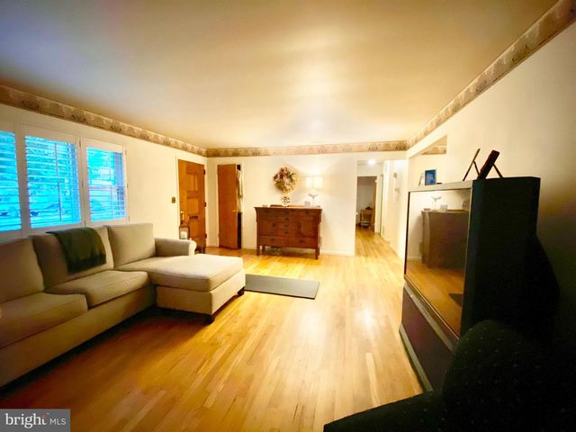 418 MIDSTREAMS RD, Brick, NJ 08724