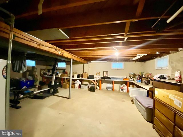 418 MIDSTREAMS RD, Brick, NJ 08724