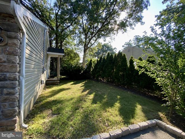 418 MIDSTREAMS RD, Brick, NJ 08724