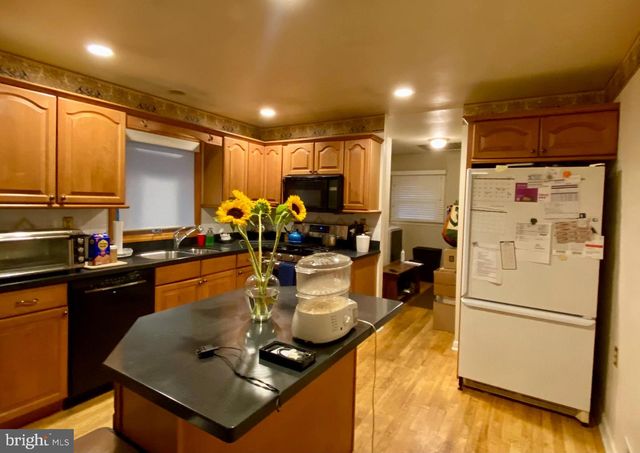 418 MIDSTREAMS RD, Brick, NJ 08724