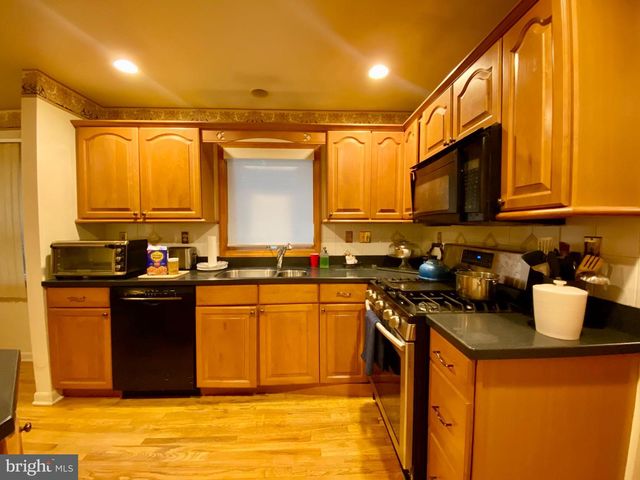 418 MIDSTREAMS RD, Brick, NJ 08724