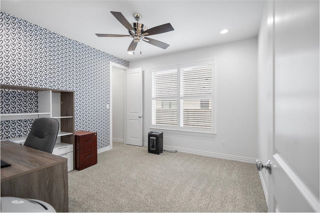 113 Saddle Brook Cir, Hallsville, TX 75650