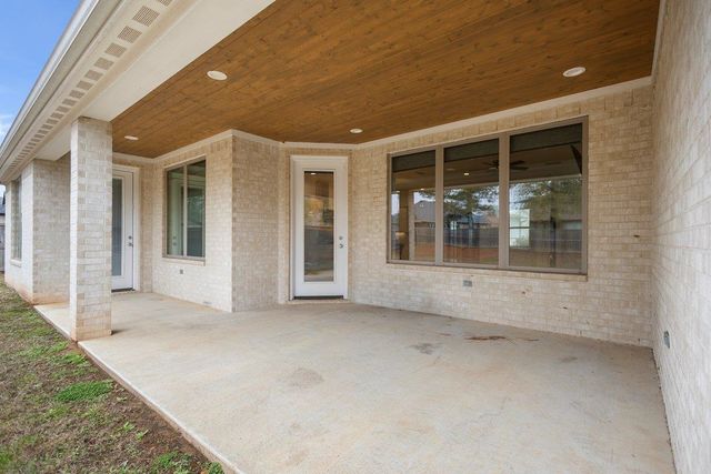 113 Saddle Brook Cir, Hallsville, TX 75650