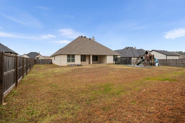 113 Saddle Brook Cir, Hallsville, TX 75650