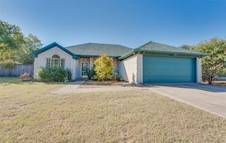 1104 Panorama Loop, Waxahachie, TX 75165
