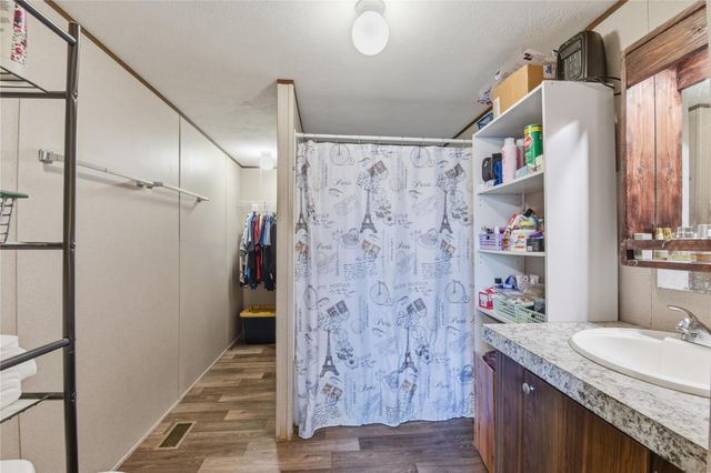 88 County Road 1333, Liberty, TX 77575