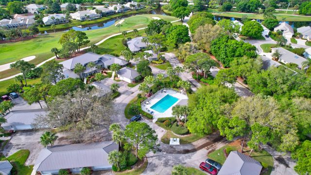 7334 Pine Creek Way, Port St Lucie, FL 34986