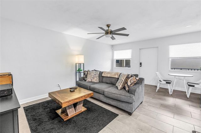 555 3RD STREET N 13, St Petersburg, FL 33701