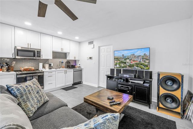 555 3RD STREET N 13, St Petersburg, FL 33701