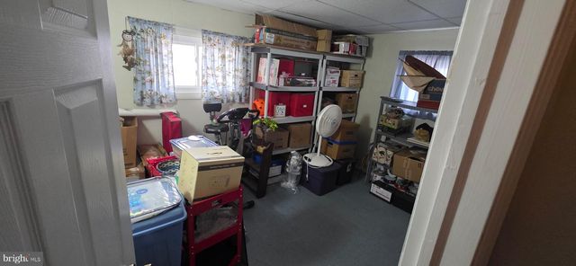 27 INDIAN QUEEN LN, Maple Shade, NJ 08052