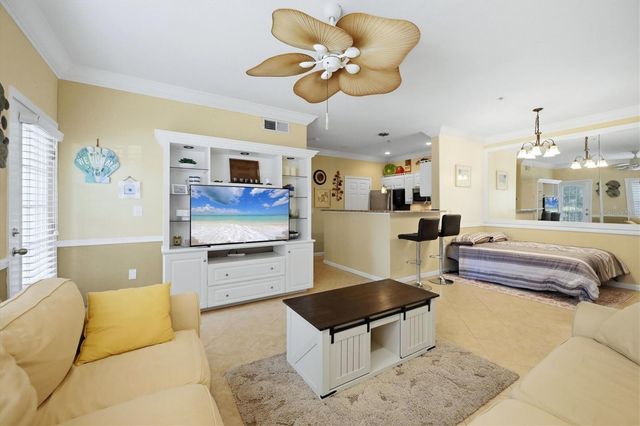 4802 51ST ST W 1304, Bradenton, FL 34210