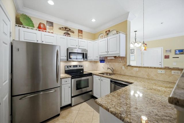 4802 51ST ST W 1304, Bradenton, FL 34210