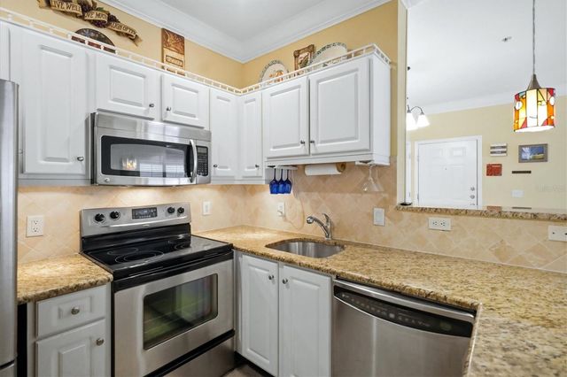 4802 51ST ST W 1304, Bradenton, FL 34210