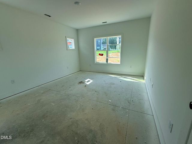 143 Grinnell Loop, Sanford, NC 27332