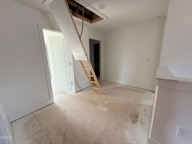 143 Grinnell Loop, Sanford, NC 27332